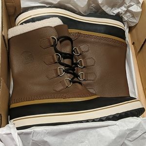 Sorel Men's waterproof snow boots